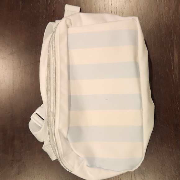 Blue and White Striped Pickle Ball Set of 5, NWT - Picture 9 of 10